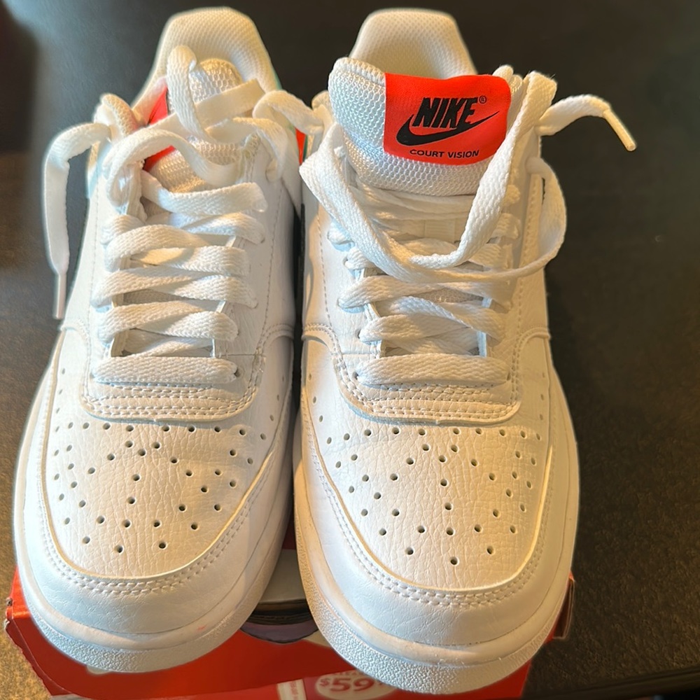 Women Nike Sneakers worn once